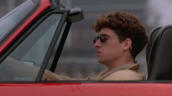 ⁣Run (1991) (720p)