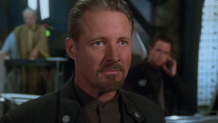⁣Babylon 5 [S05E18] The Fall of Centauri Prime