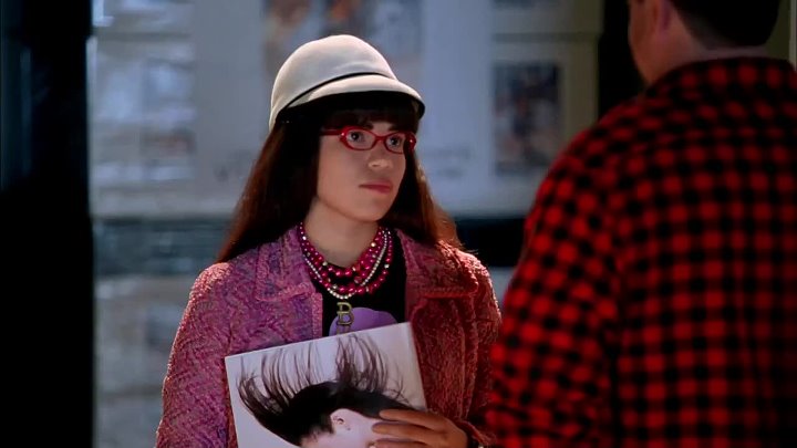 ⁣Ugly Betty [S03E08] Tornado Girl