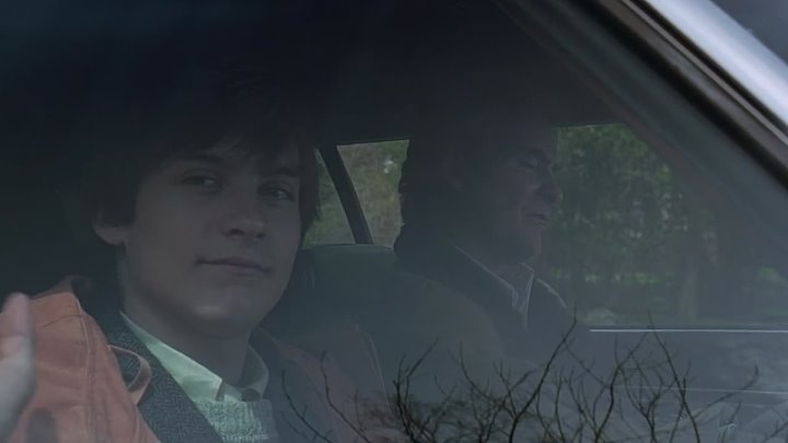 ⁣The Ice Storm (1997) [720p] - Kevin Kline, Joan Allen, Sigourney Weaver