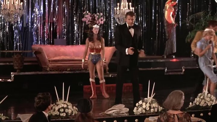 ⁣Wonder Woman [S03E10] Stolen Faces (1980) (720p) [HEVCx265]