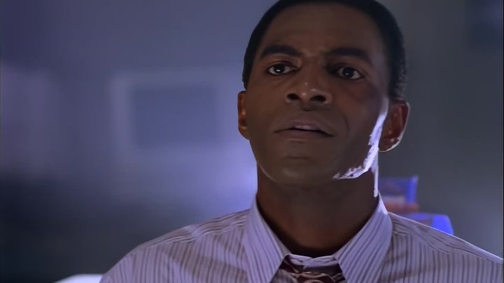 ⁣M A N T I S S1 E2 ∙ Tango Blue