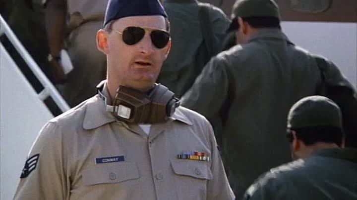 ⁣China Beach S02E17 The World (2)