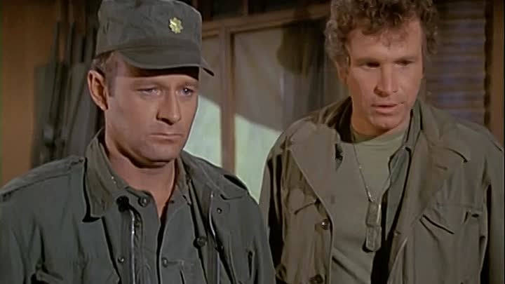 ⁣M*A*S*H S1 E20 ∙ The Army-Navy Game