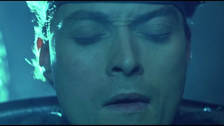 ⁣Dark City (1998) (1080p)