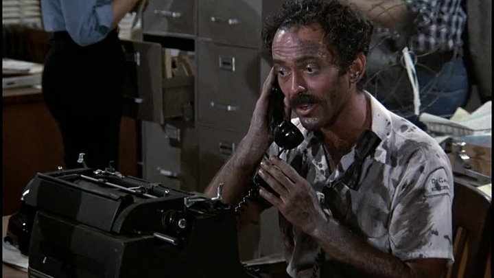 ⁣Hill Street Blues S3 E2 Domestic Beef