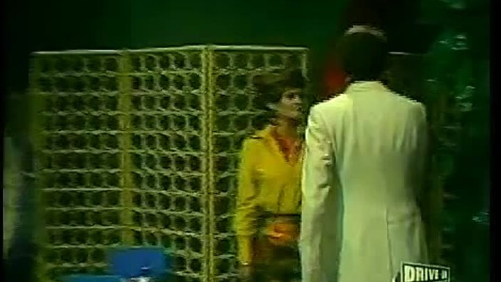 ⁣Strange Paradise - Episode 31