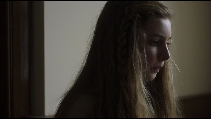 ⁣Gwen (2018) (1080p)