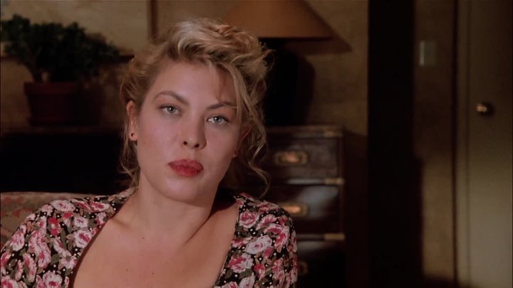 ⁣Whispers In The Dark (1992) (1080p)🌻 Movies