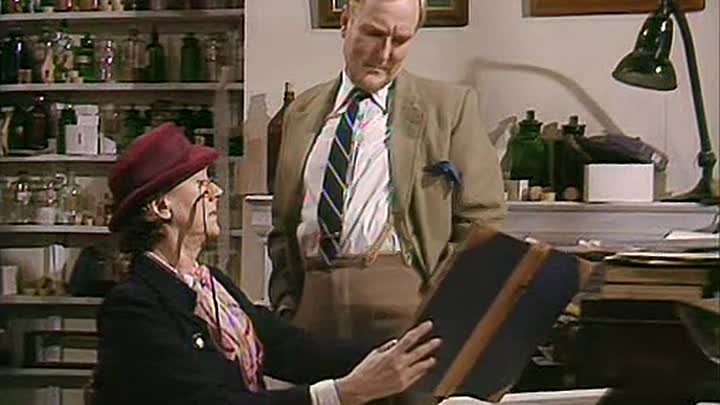 ⁣All Creatures Great and Small S01E03 It Takes All Kinds