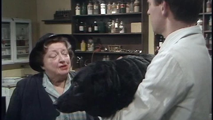 ⁣All Creatures Great and Small S03E08 - A Dying Breed