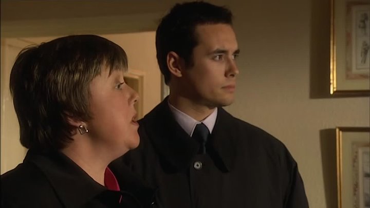 ⁣Maisie Raine S02E04 Old Scores 720p