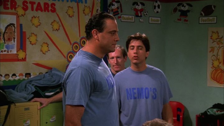 ⁣Everybody Loves Raymond Episode 11 Captain Nemo