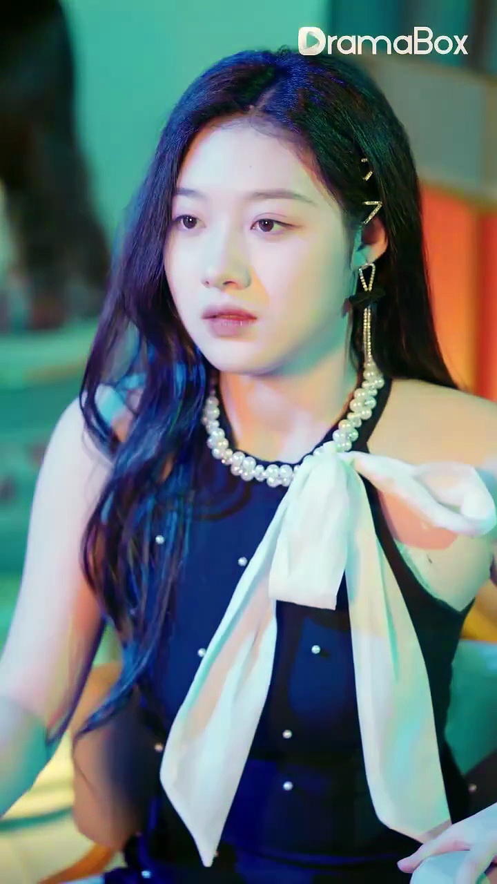 ⁣Entre Sombras De EngañO