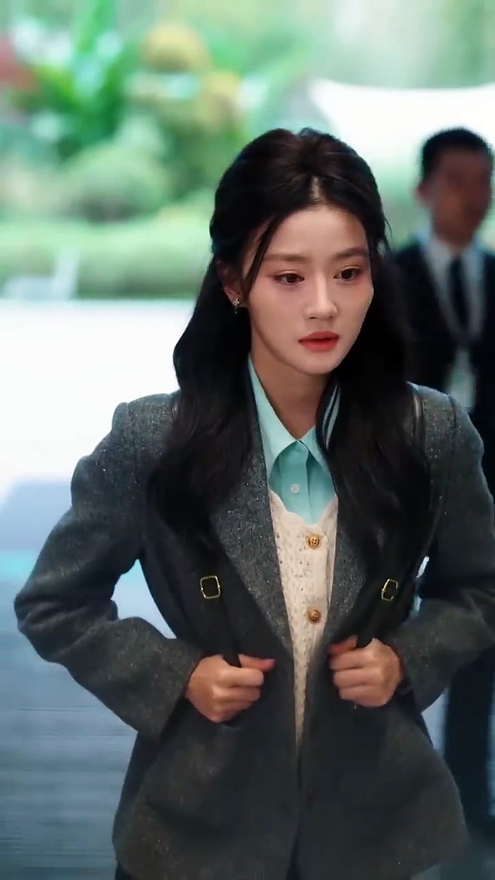 After tasting her sweetness, the abstinent CEO now craves to possess her every night