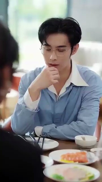 He Comes From The Deep Sea