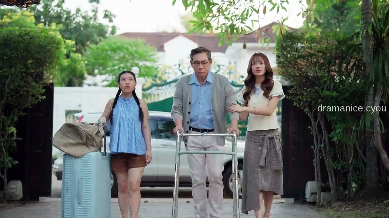 ⁣The Earth Gl Series Ep