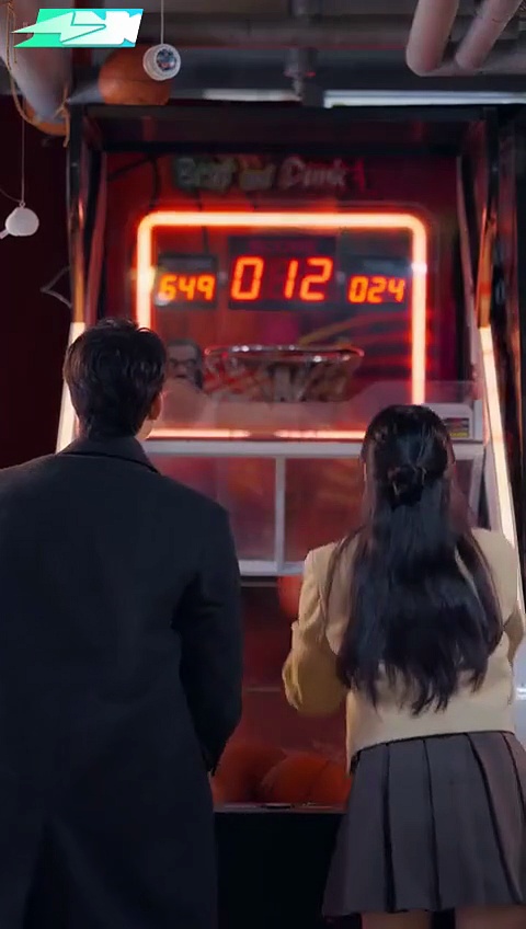 ⁣The Last Summer Bet shortmintz