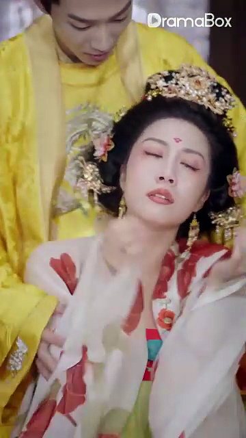 Once His FiancéE, Now His Servantcan She Survive