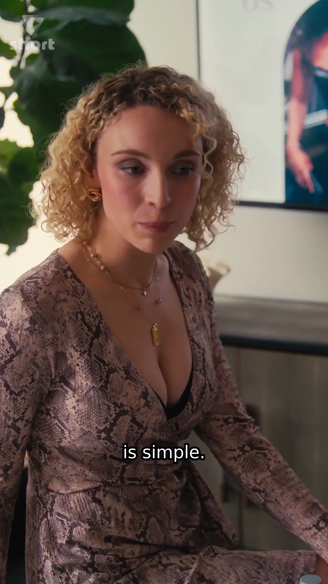 ⁣Anonymous Frenemy shortmintz