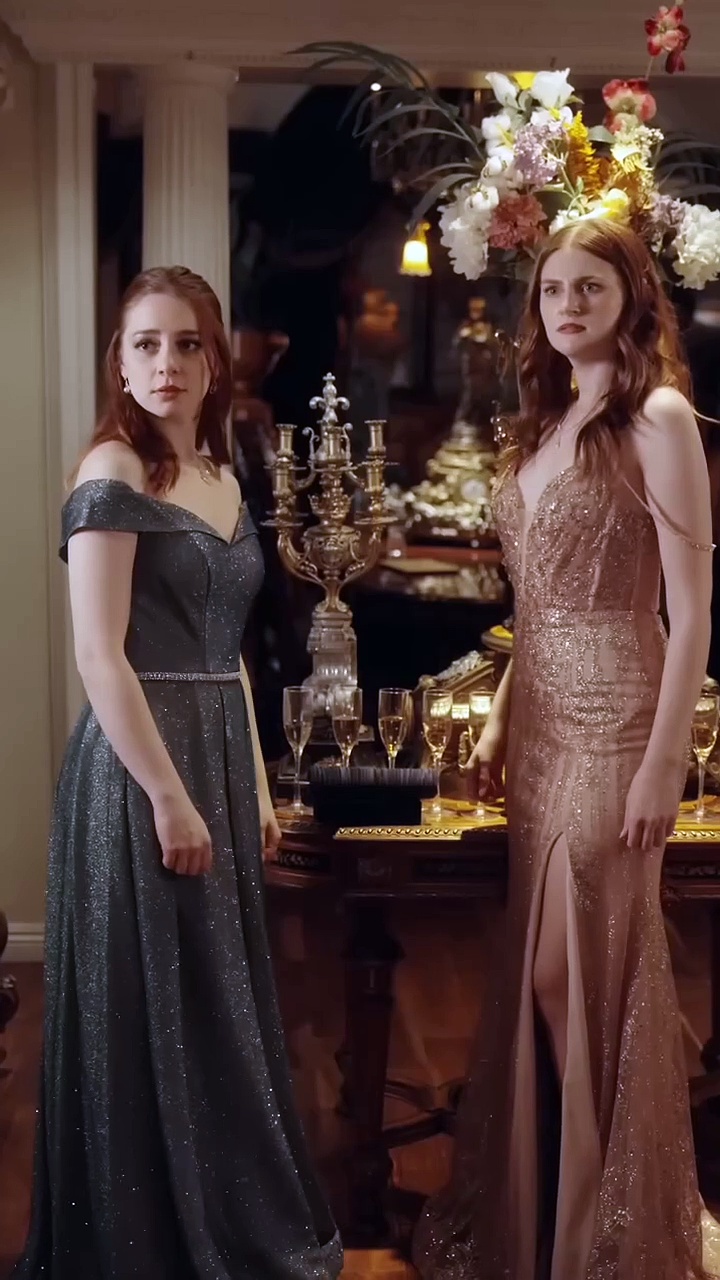 Mutual Crush! A Power Struggle of Love Between the CEO Couple