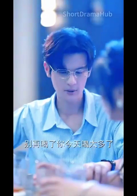 ⁣OMG! The Mafia Boss is Obsessed with Me!