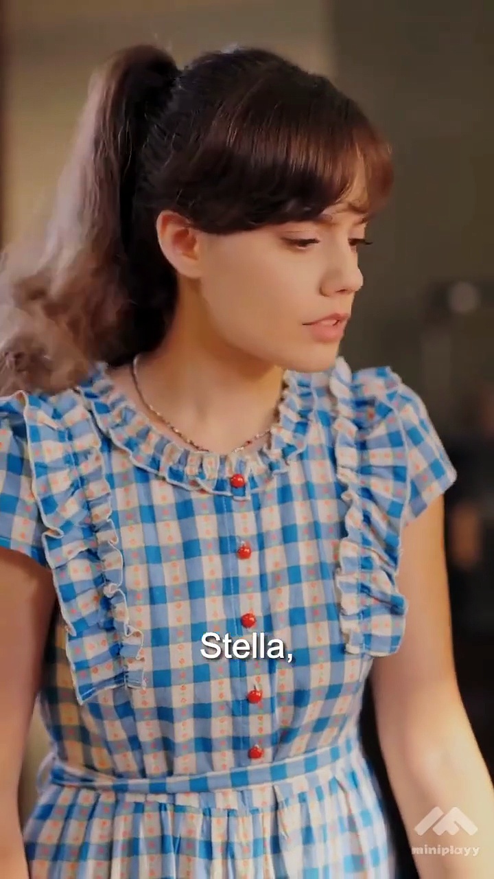 ⁣Breaking Free shortmintz