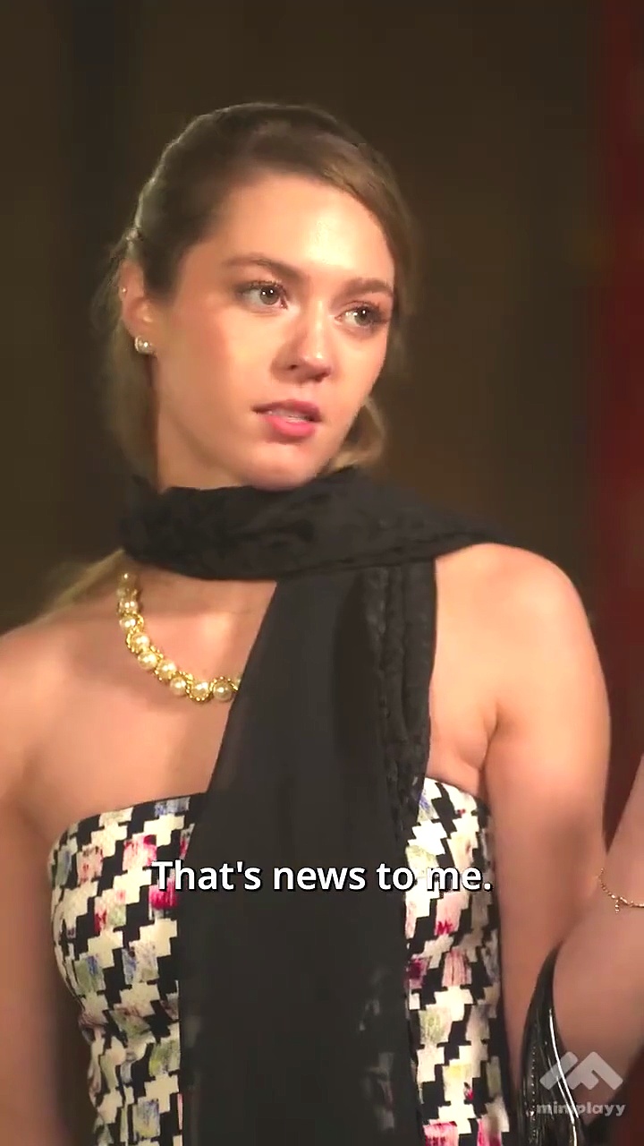 ⁣The Stand-In Star shortmintz