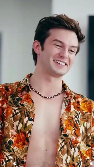 ⁣The Summer Swap Gamewhat If Your Fake Revenge Romance… Becomes The Real Thing S