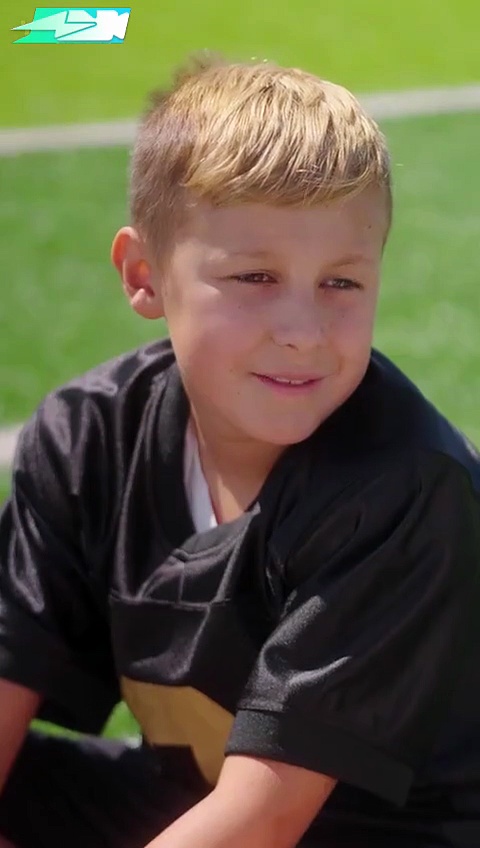 ⁣Hometown Reunion shortmintz