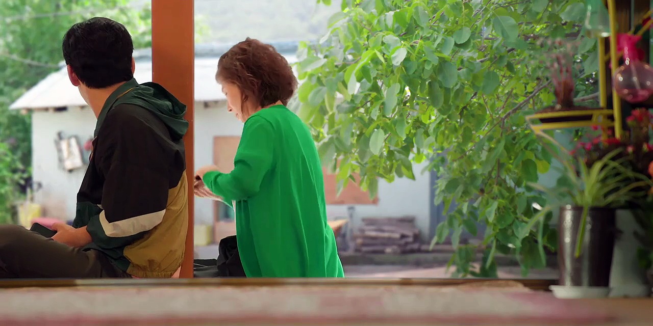 ⁣Queen Of Tears EP