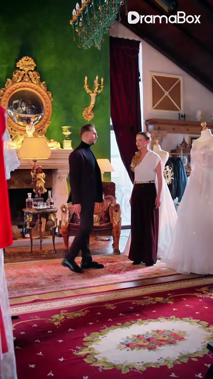 ⁣Honey, Guess Who’s the REAL BOSS