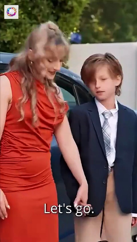 ⁣Divorced Mom Beats Them All [Full Movie] [New Drama]Full EP - Full