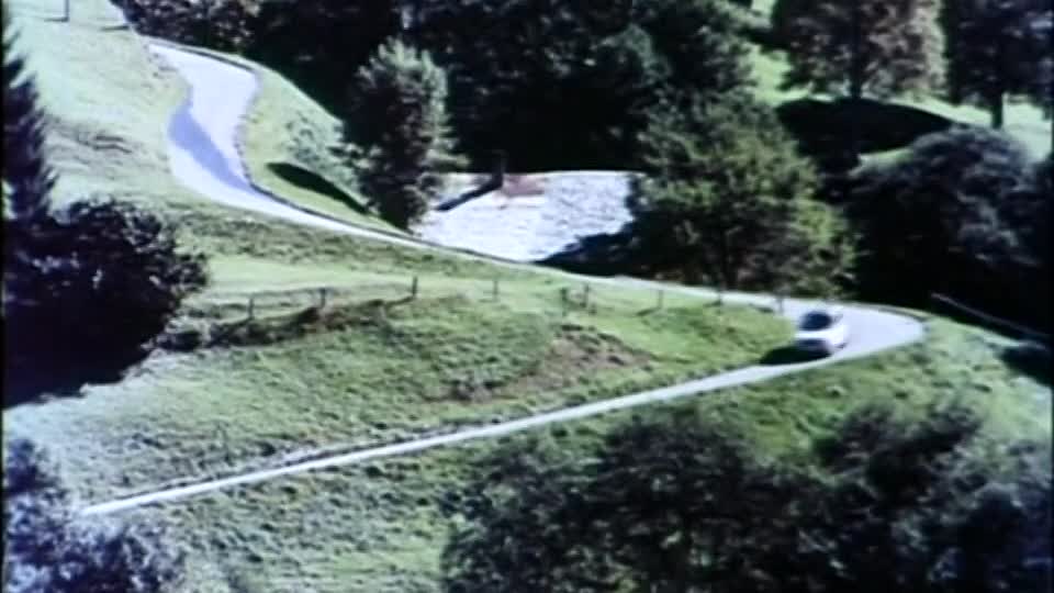 ⁣George 1972 720p WEBRip x264 AAC-[YTS BZ]