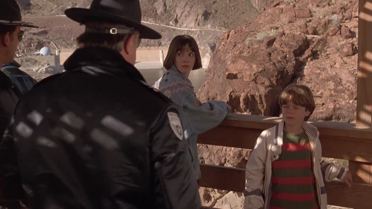 ⁣Father Hood 1993 1036p HDRip x264 AAC-rivestream org