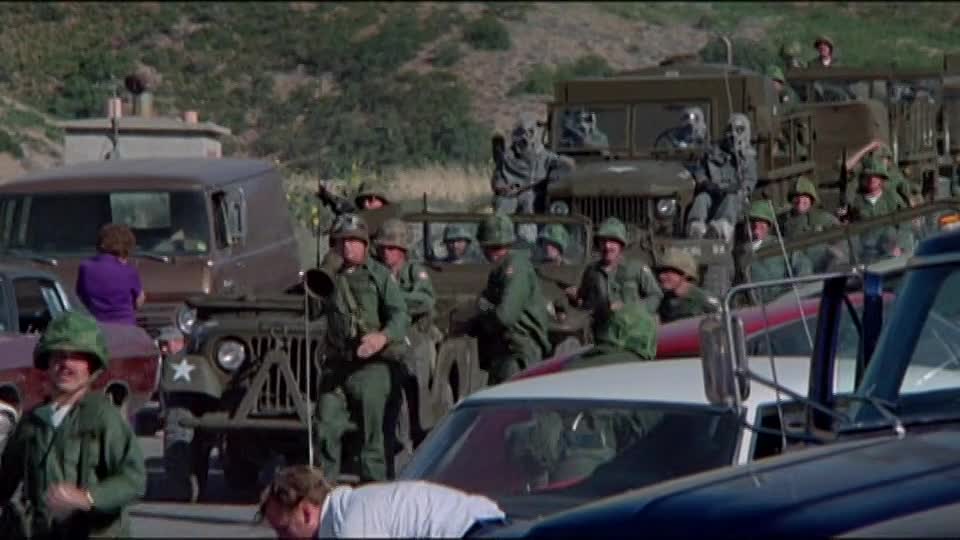 ⁣Whiffs 1975 720p BluRay x264 AAC-[YTS BZ]