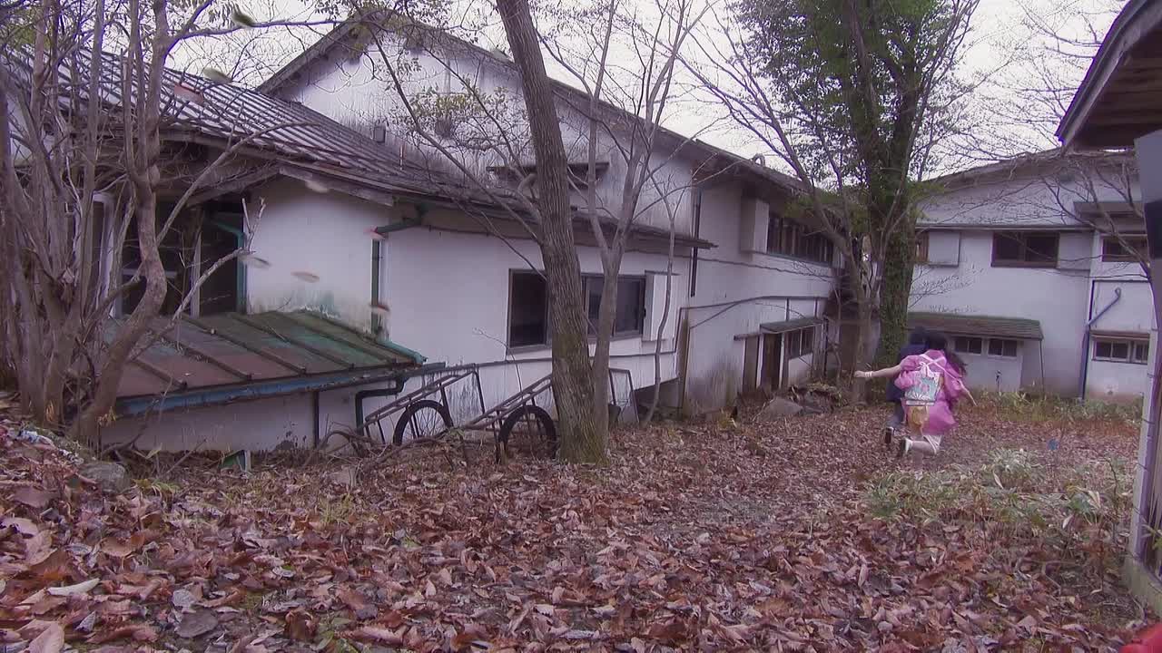 ⁣Dead Sushi 2012 JAPANESE HC ENG SUBS 1080p BluRay x264-SPLiTSViLLE