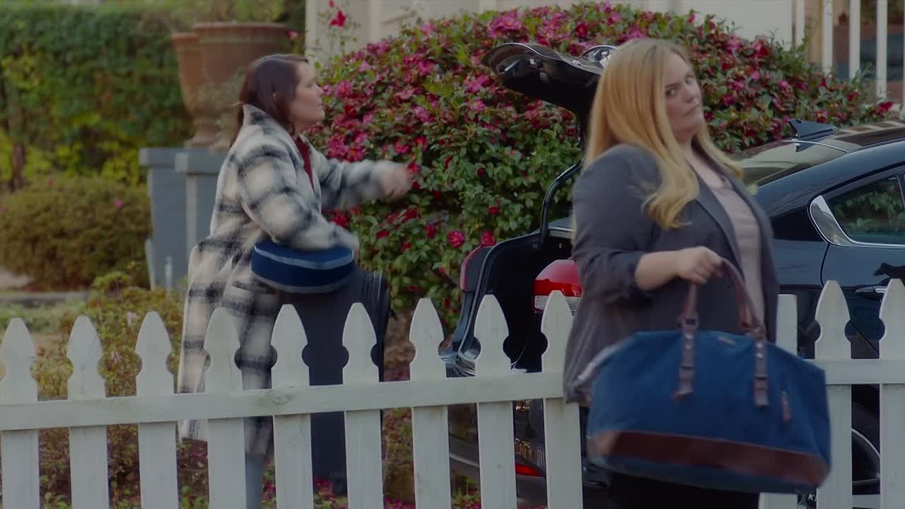 ⁣How To Ruin The Holidays 2023 1080p WEBRip x264 AAC5 1-[YTS BZ]