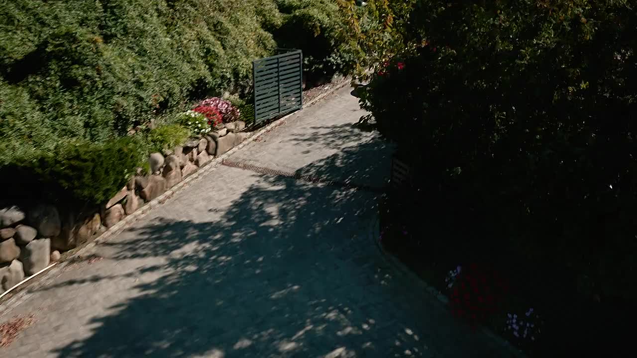 the hunting party s02e03 720p web