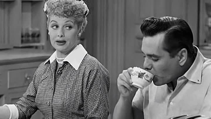 ⁣I Love Lucy - S02E01 - Job Switching