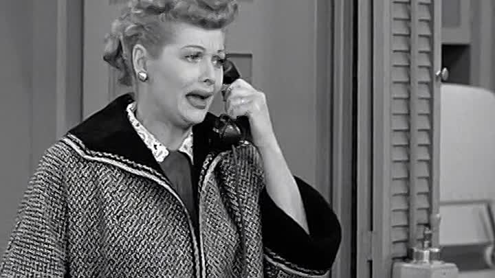 ⁣I Love Lucy - S04E06 - Ricky's Movie Offer