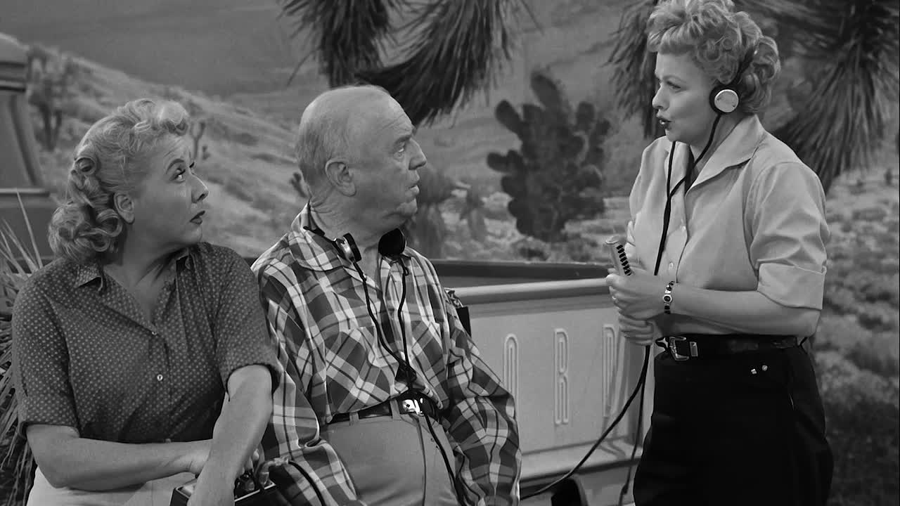 ⁣I Love Lucy - S07E03 - Lucy Hunts Uranium