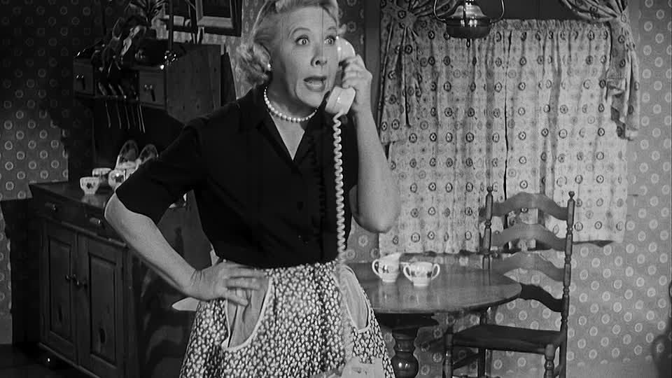 ⁣I Love Lucy S00E9451 Sponsor Material 720p BluRay DD2 0 H 264-BTN