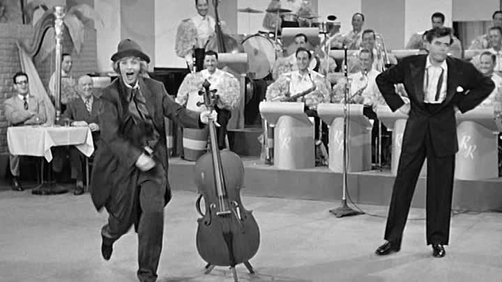 ⁣bonus-on set color footage filmed by audience member