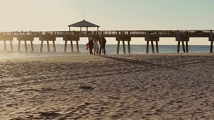 ⁣Miracle S01E08 -Hope & A Heartbeat