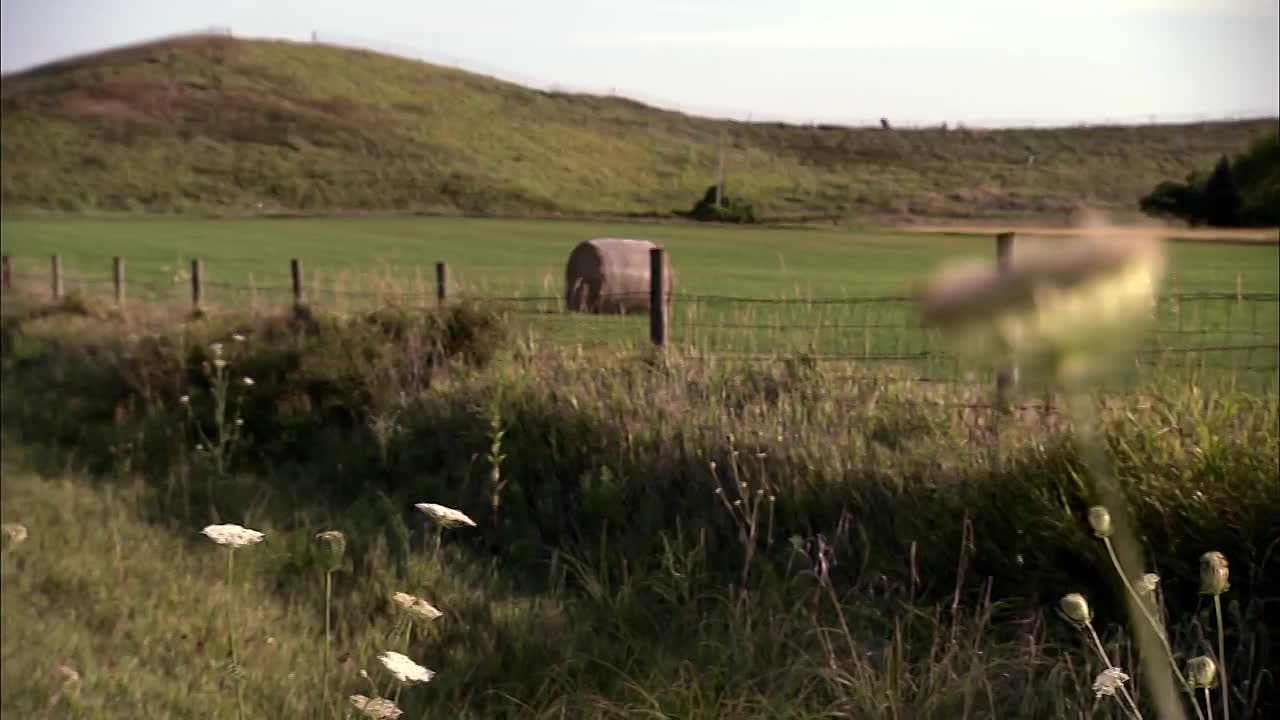 Mysteries at the Monument S01E08