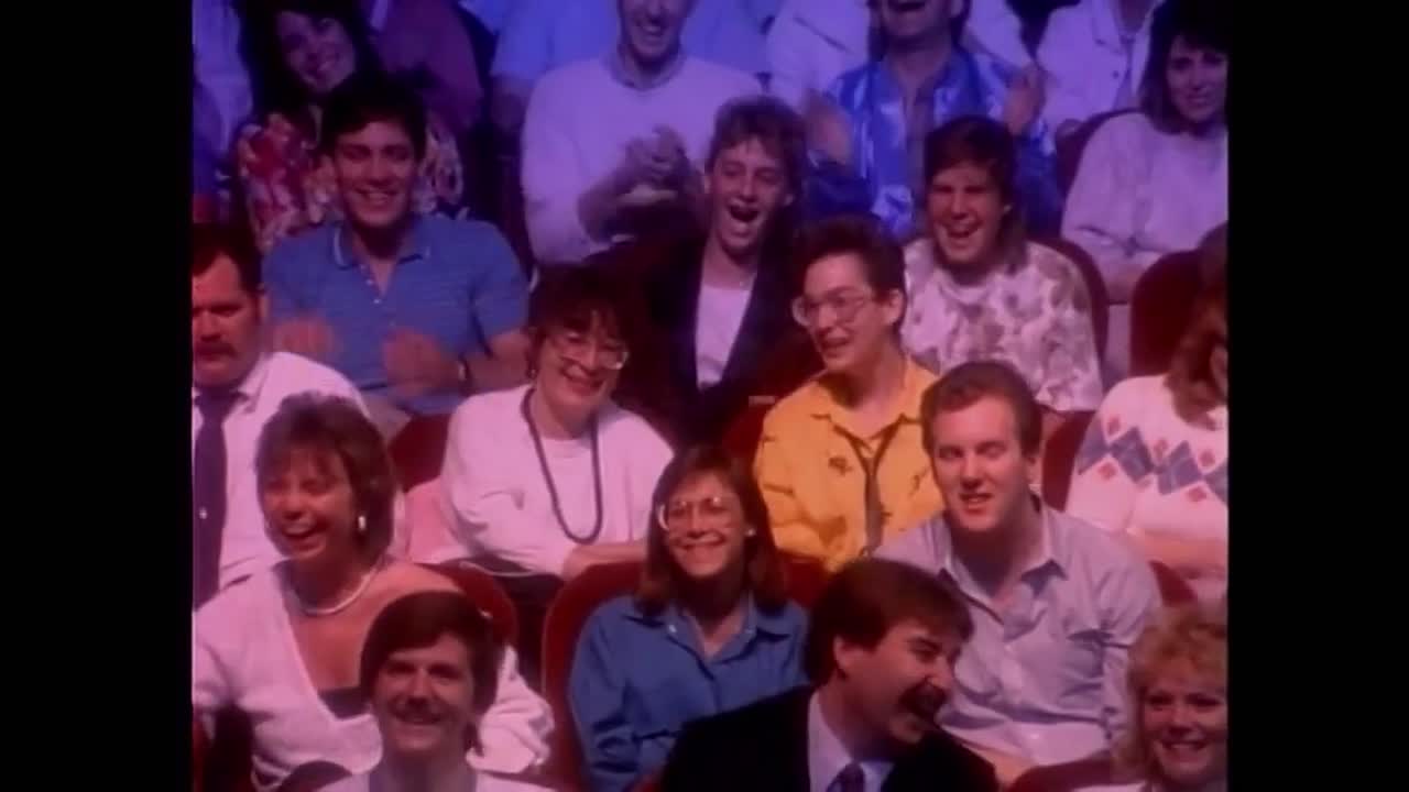 ⁣George Carlin Playing With Your Head 1986 HC SPANISH SUBS 1080p HDRip x264 AAC