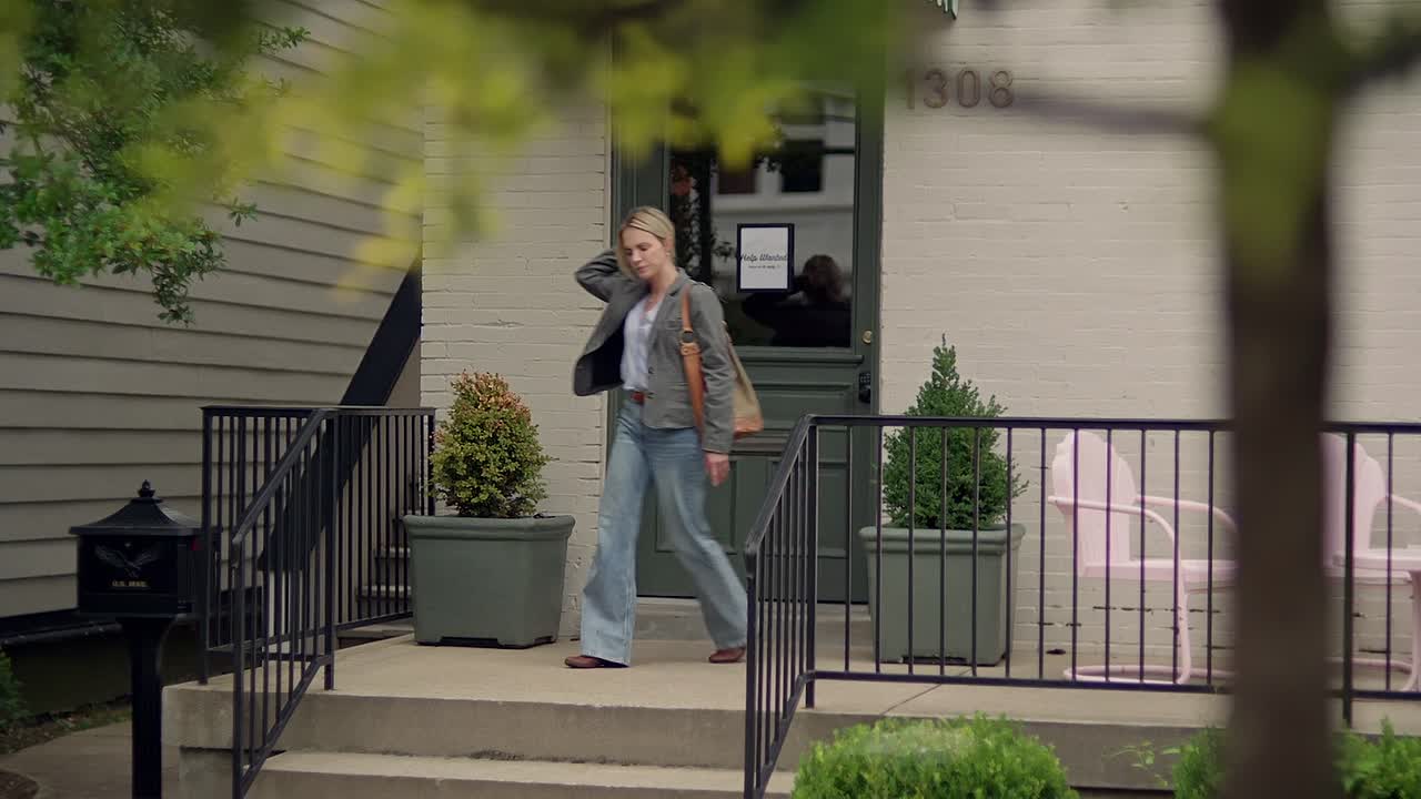 ⁣Murder Lies And Marriage 2025 1080p WEBRip x264 AAC-[YTS BZ]