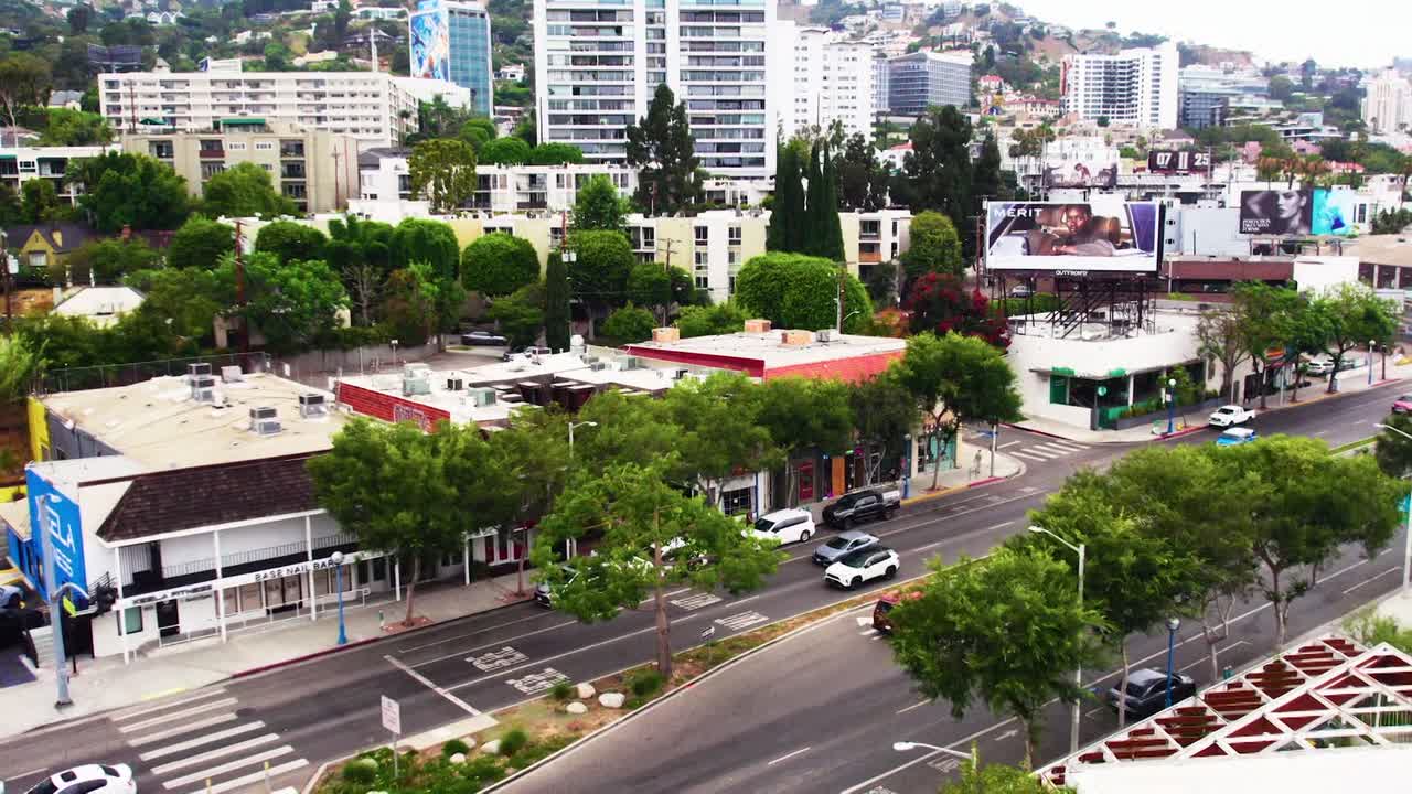 The Curious Case of S02E03 1080p HEVC x265-MeGusta