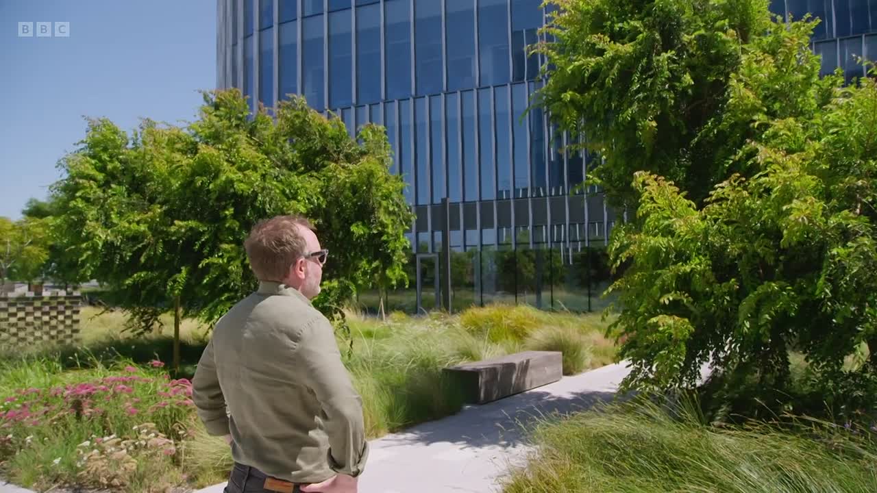 ⁣Chris McCausland Seeing Into The Future 2025 1080p WEBRip